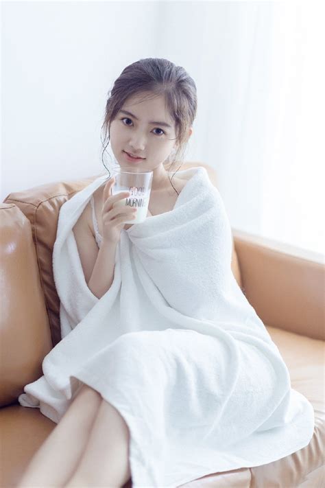 1️ตาราง บอล วัน นี้ ทุก ลีก ทั่ว โลก-เฮ้ยๆ พวกเราคนรักฟุตบอล, มานั่งเมาท์กันหน่อยเรื่อง ‘1️ตาราง บอล วัน นี้ ทุก ลีก ทั่ว โลก’ ที่เจ๋งมากๆ อ่ะ ตื่นเต้นมั้ยล่ะ 555 ฟีเจอร์ในนี้เขาแจ่มจริงๆ!